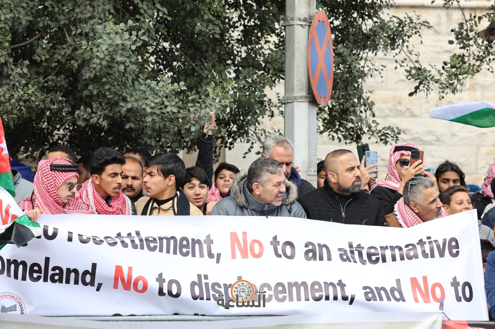 Madar Al-Saa Images 0.3425196431398032