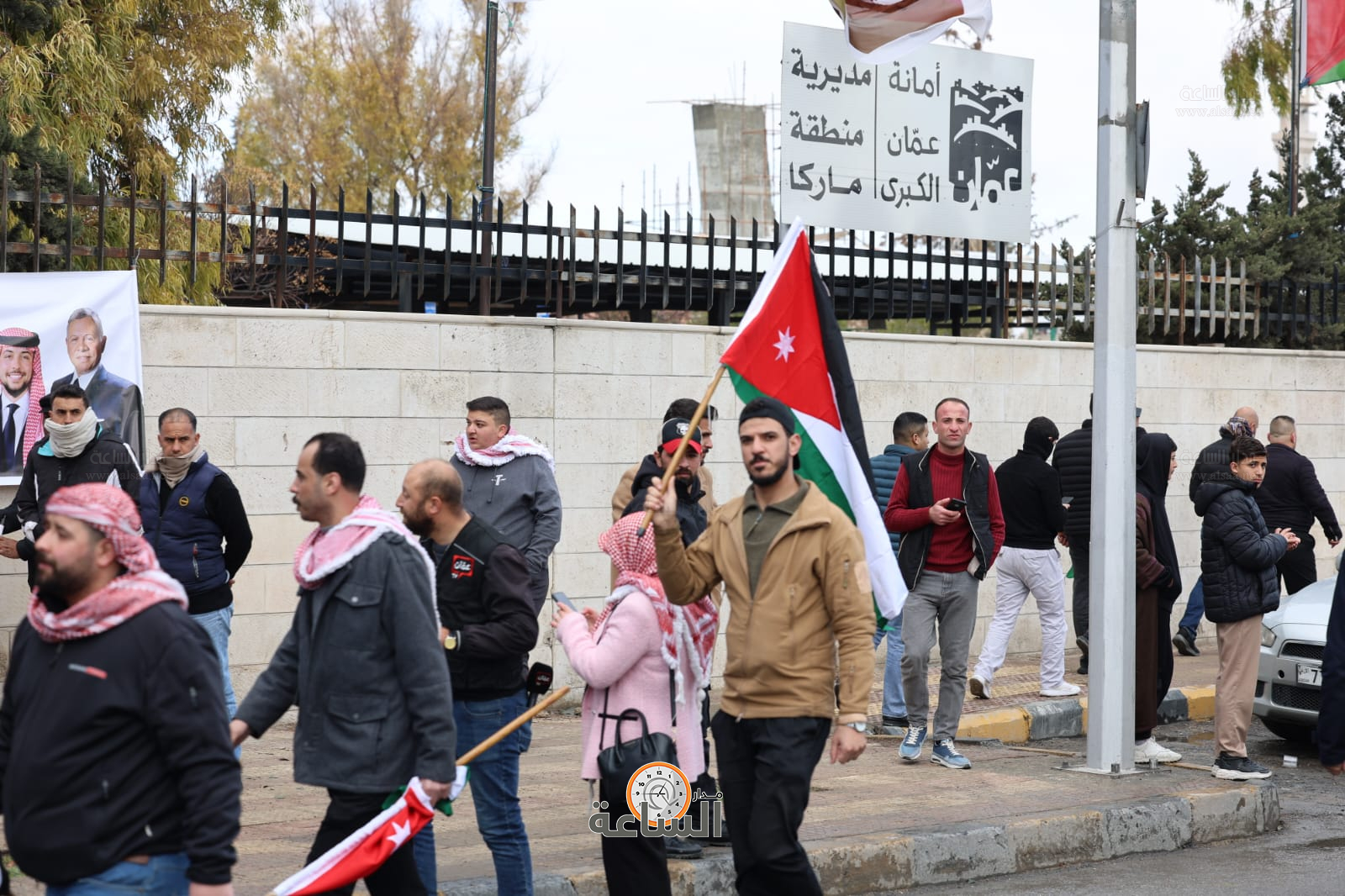 Madar Al-Saa Images 0.4929814648415878