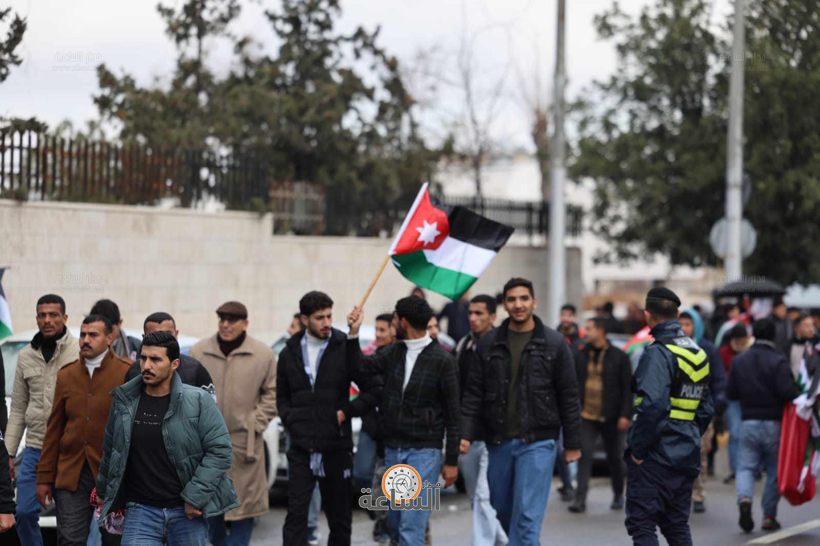 Madar Al-Saa Images 0.4527999396340241