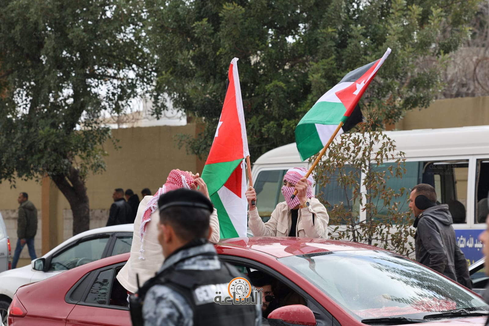 Madar Al-Saa Images 0.16863152757468147