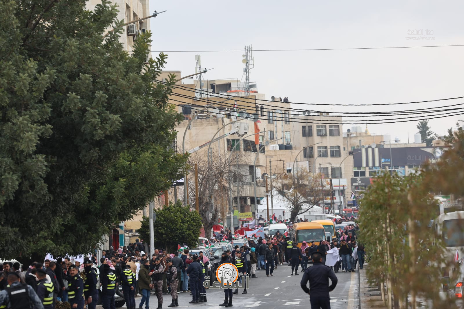 Madar Al-Saa Images 0.3987401428345634