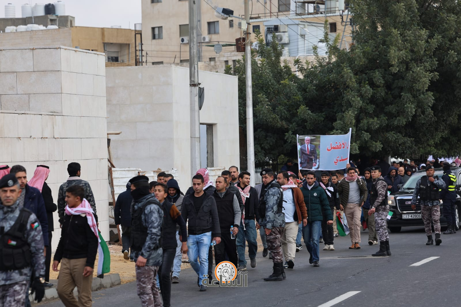 Madar Al-Saa Images 0.387357809905851