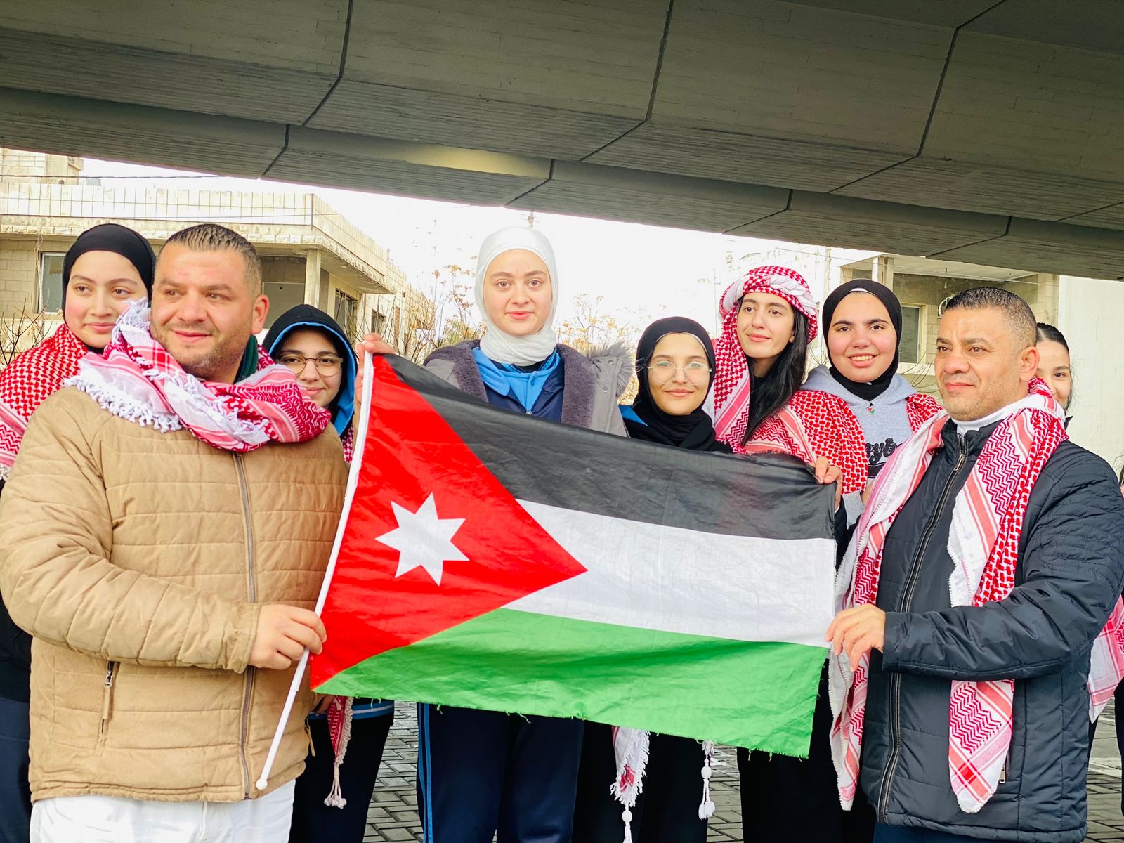 Madar Al-Saa Images 0.2999660522697669