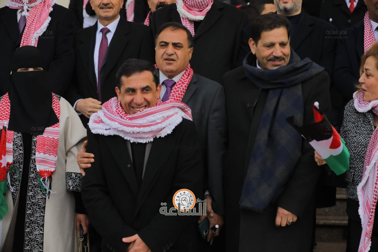 Madar Al-Saa Images 0.15505291839087287