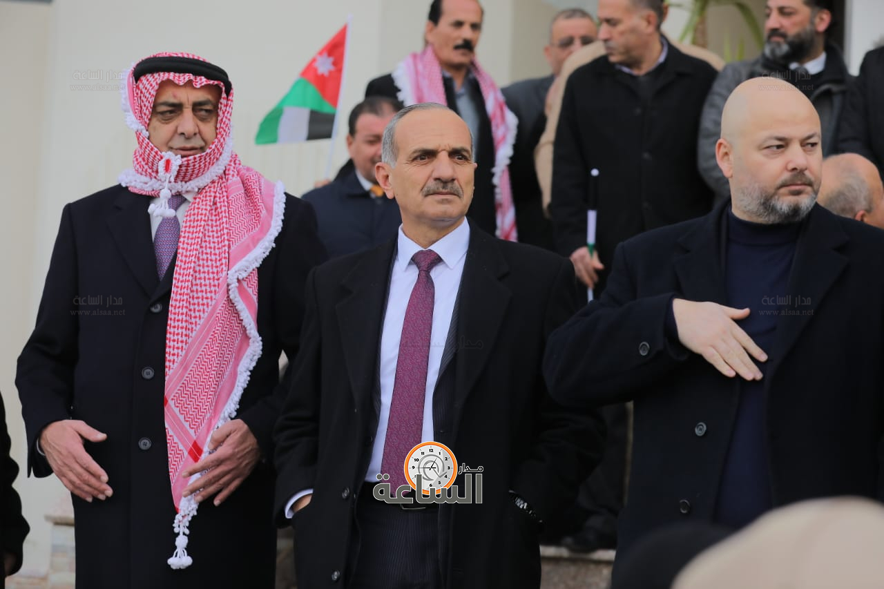 Madar Al-Saa Images 0.0589061484303961