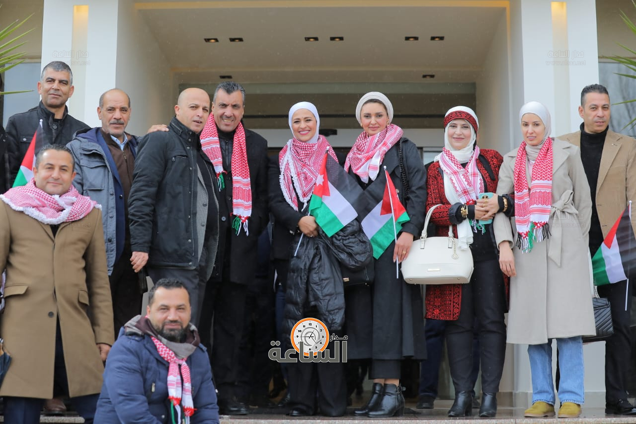 Madar Al-Saa Images 0.37611439309146144