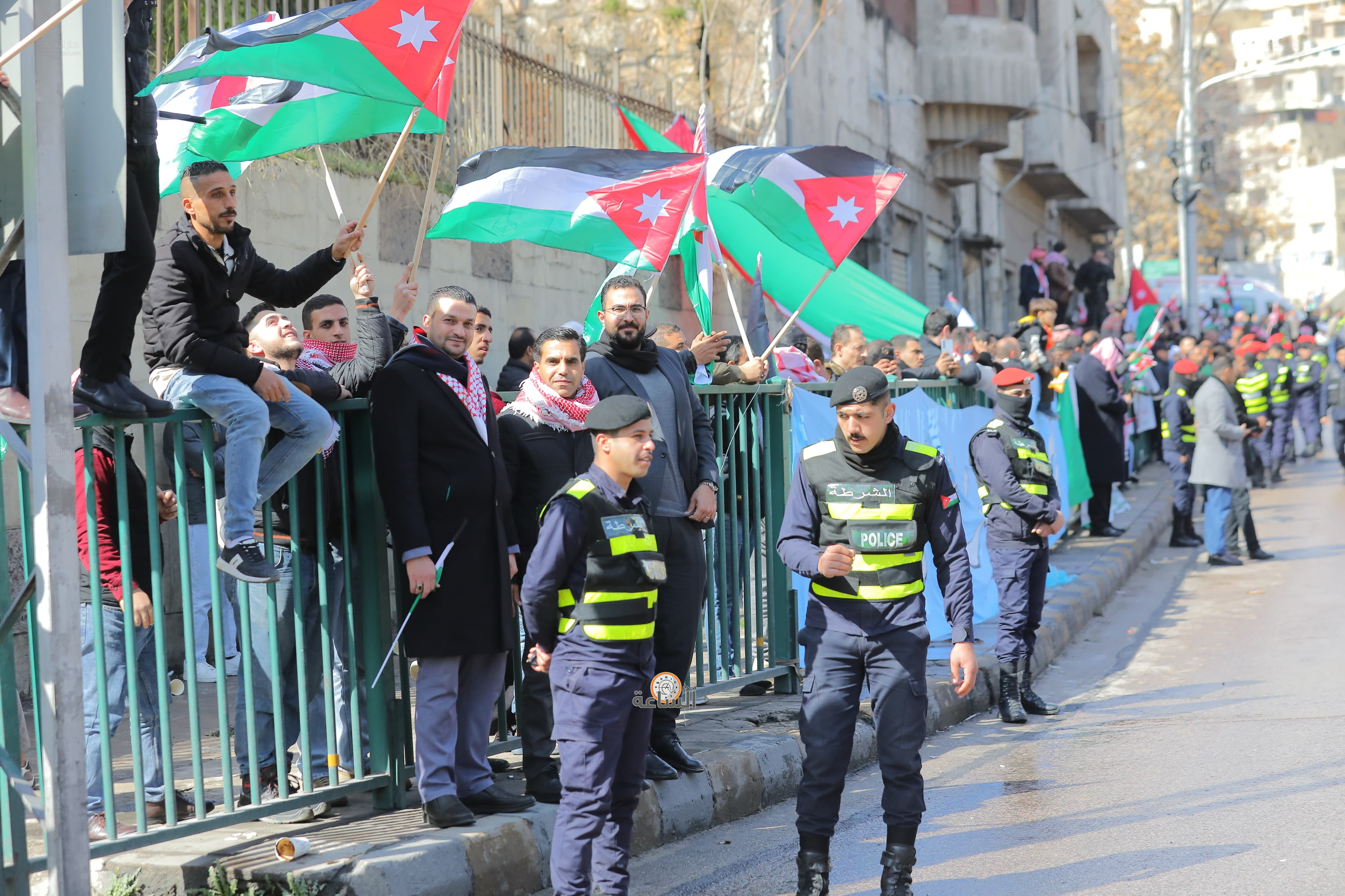 Madar Al-Saa Images 0.050540482315545754