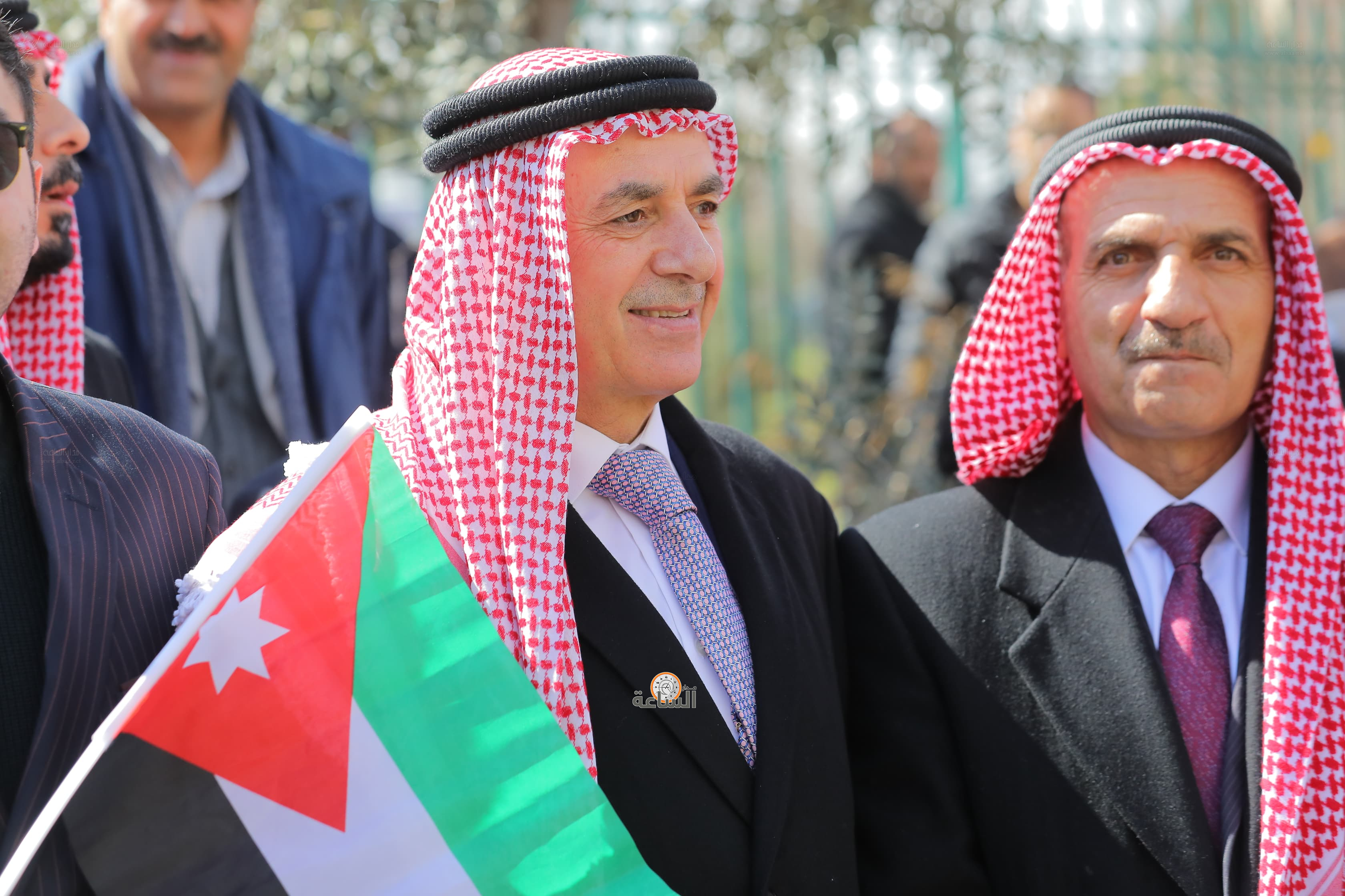 Madar Al-Saa Images 0.08993213369870356