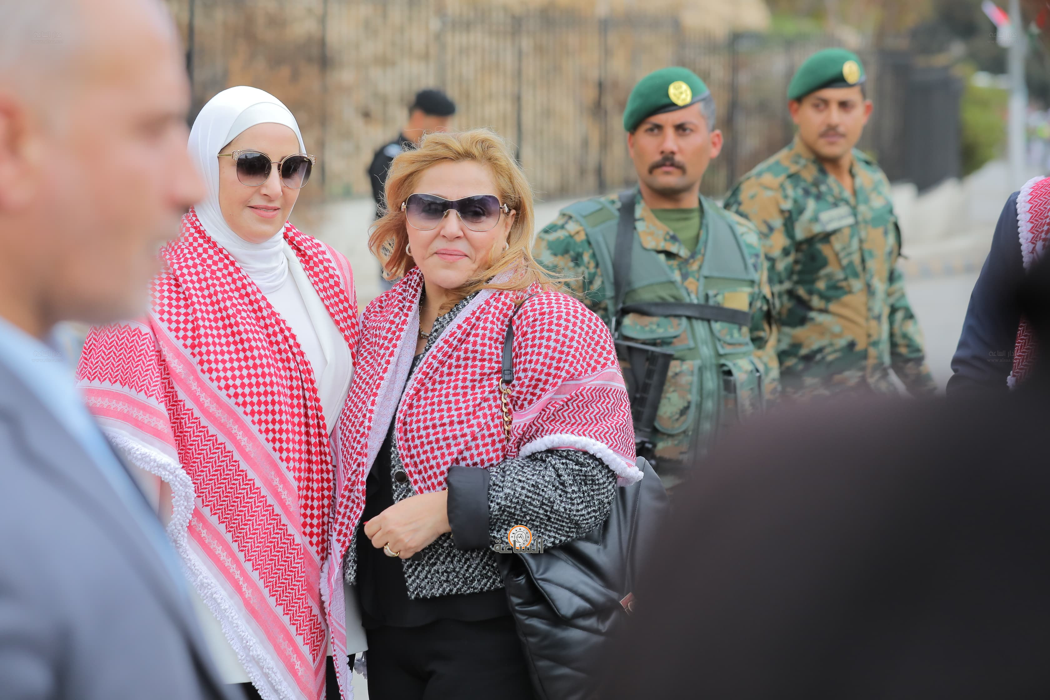 Madar Al-Saa Images 0.10763454229256708