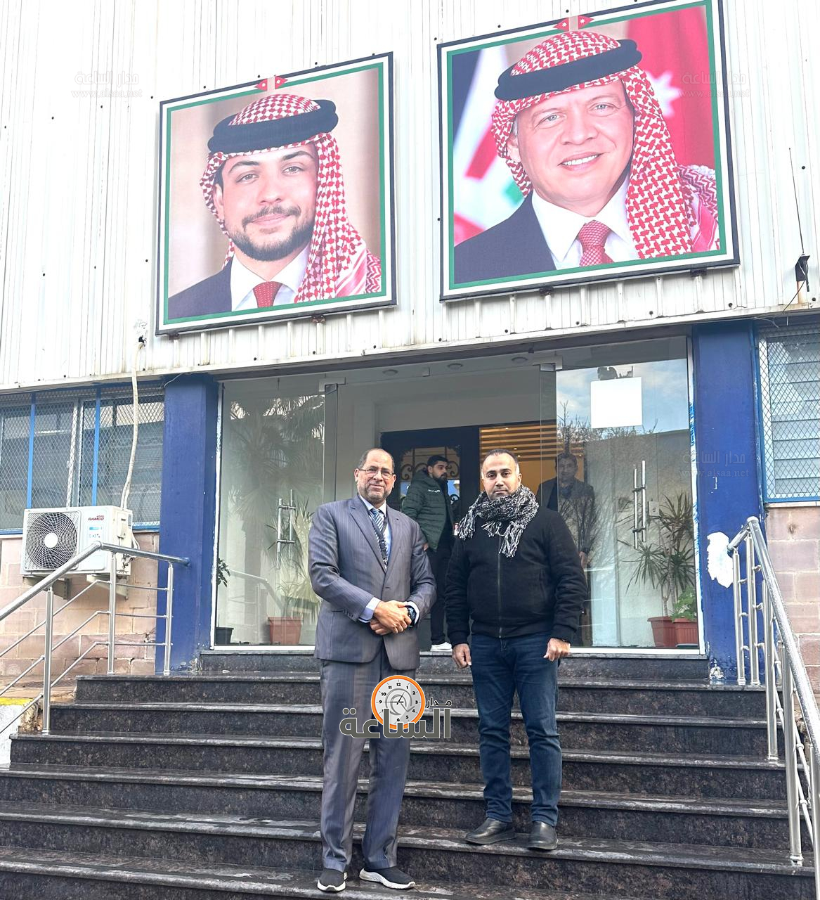 Madar Al-Saa Images 0.9479543663626109