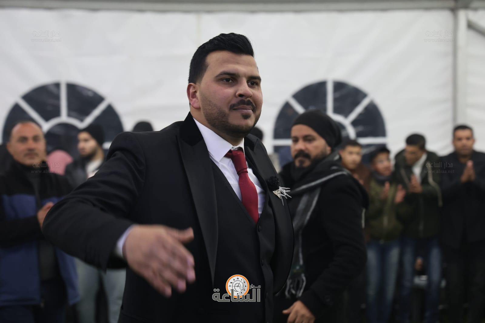 Madar Al-Saa Images 0.7672029096531103