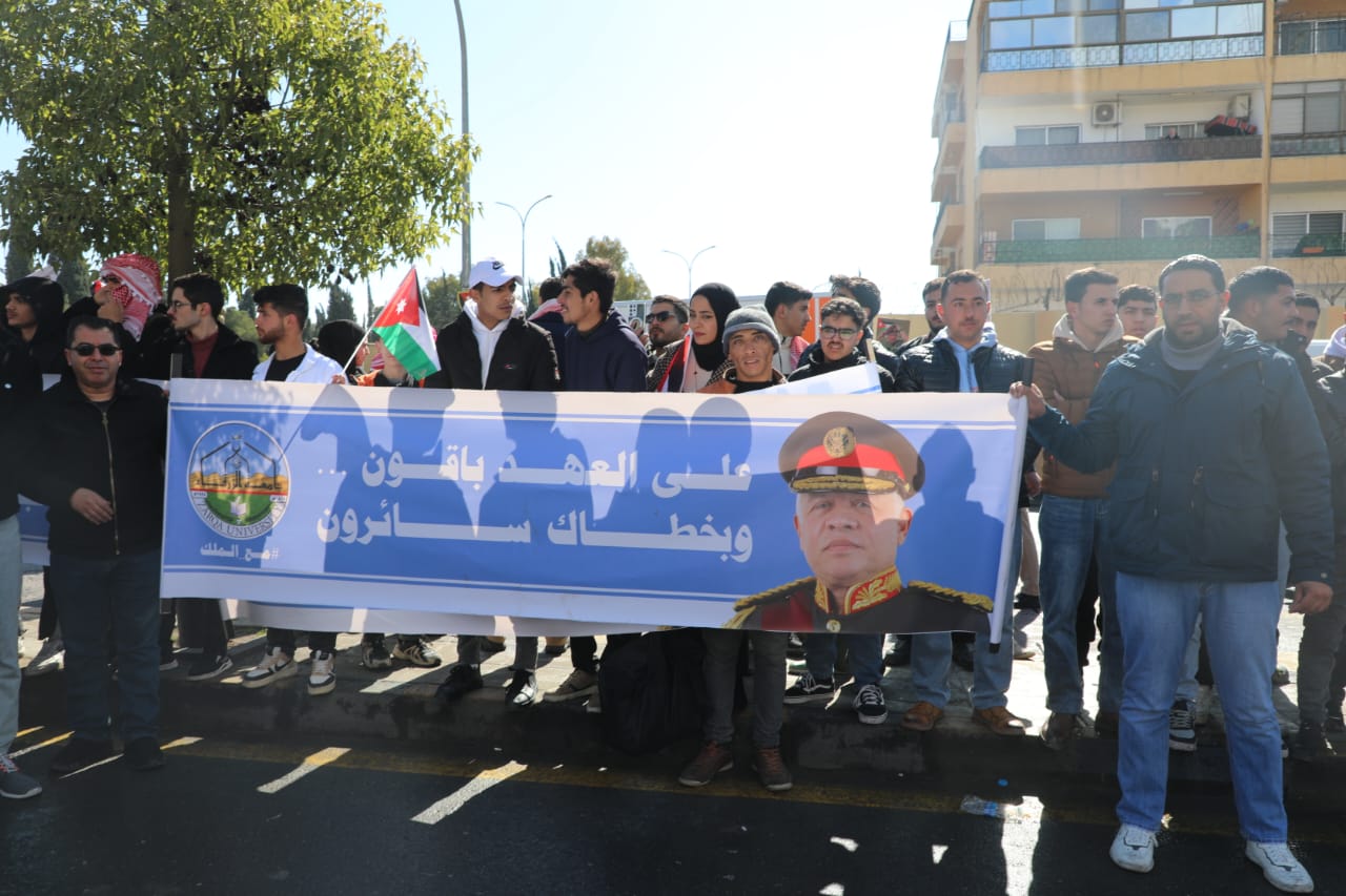 Madar Al-Saa Images 0.33743238136989295