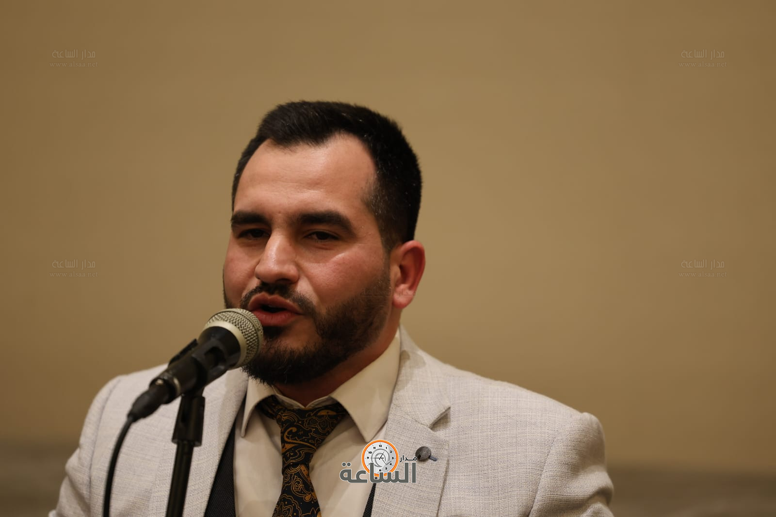 Madar Al-Saa Images 0.37259953773855314