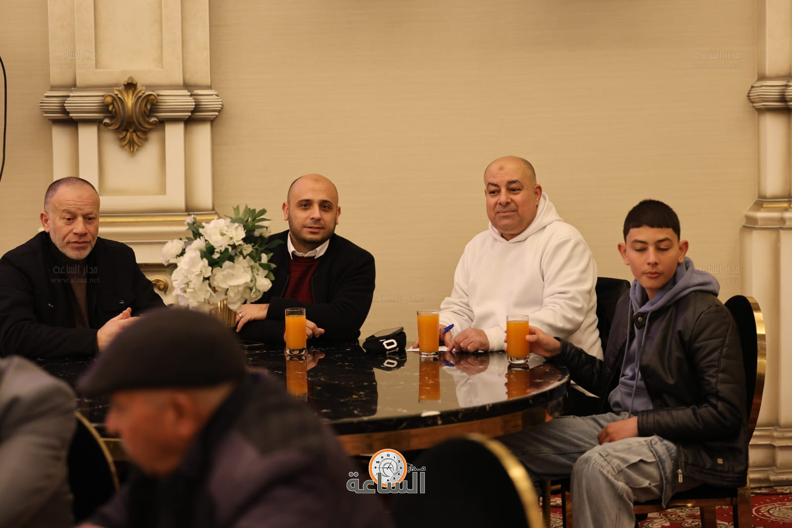 Madar Al-Saa Images 0.2455738526948752