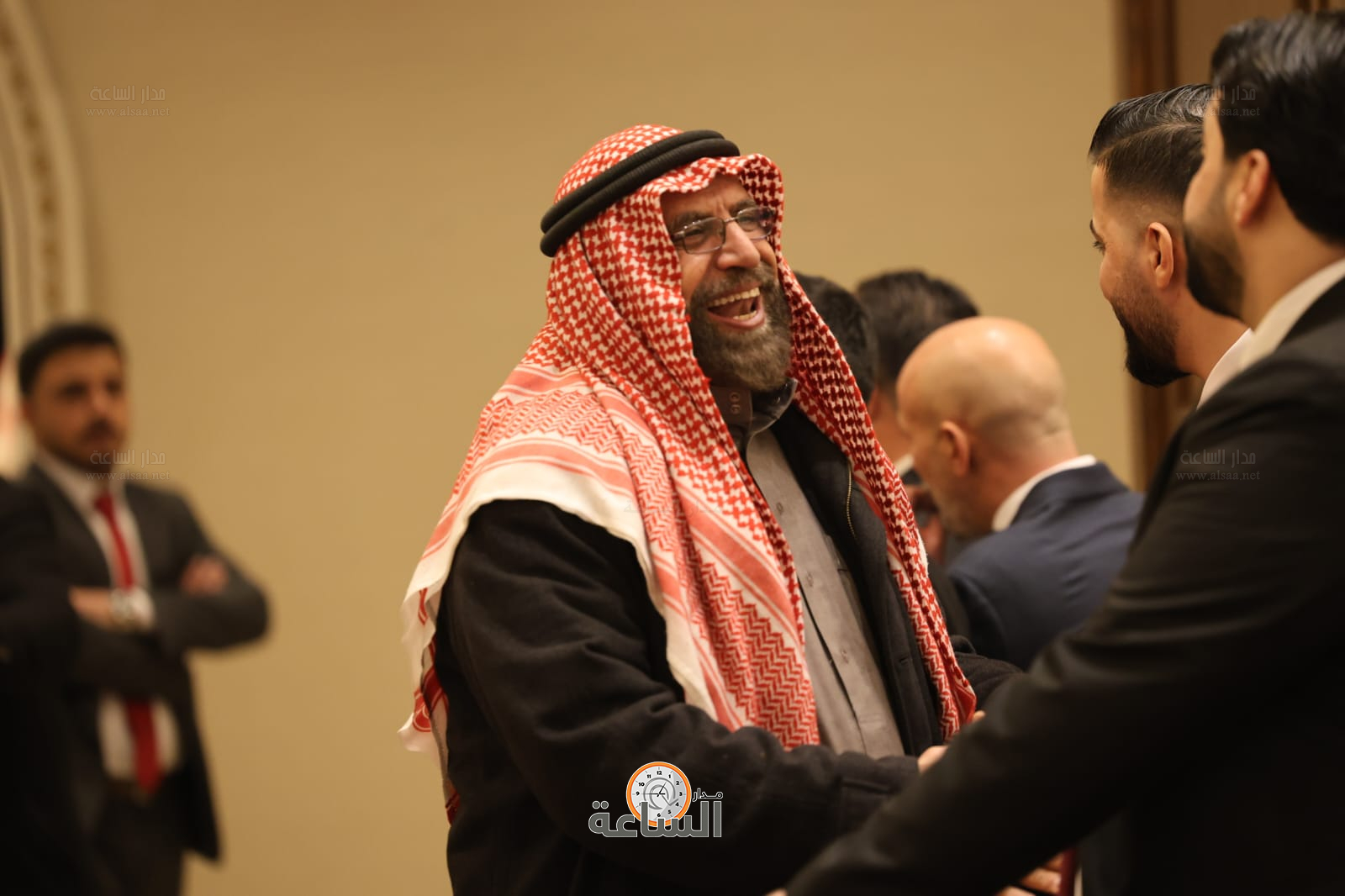 Madar Al-Saa Images 0.47772599432724294