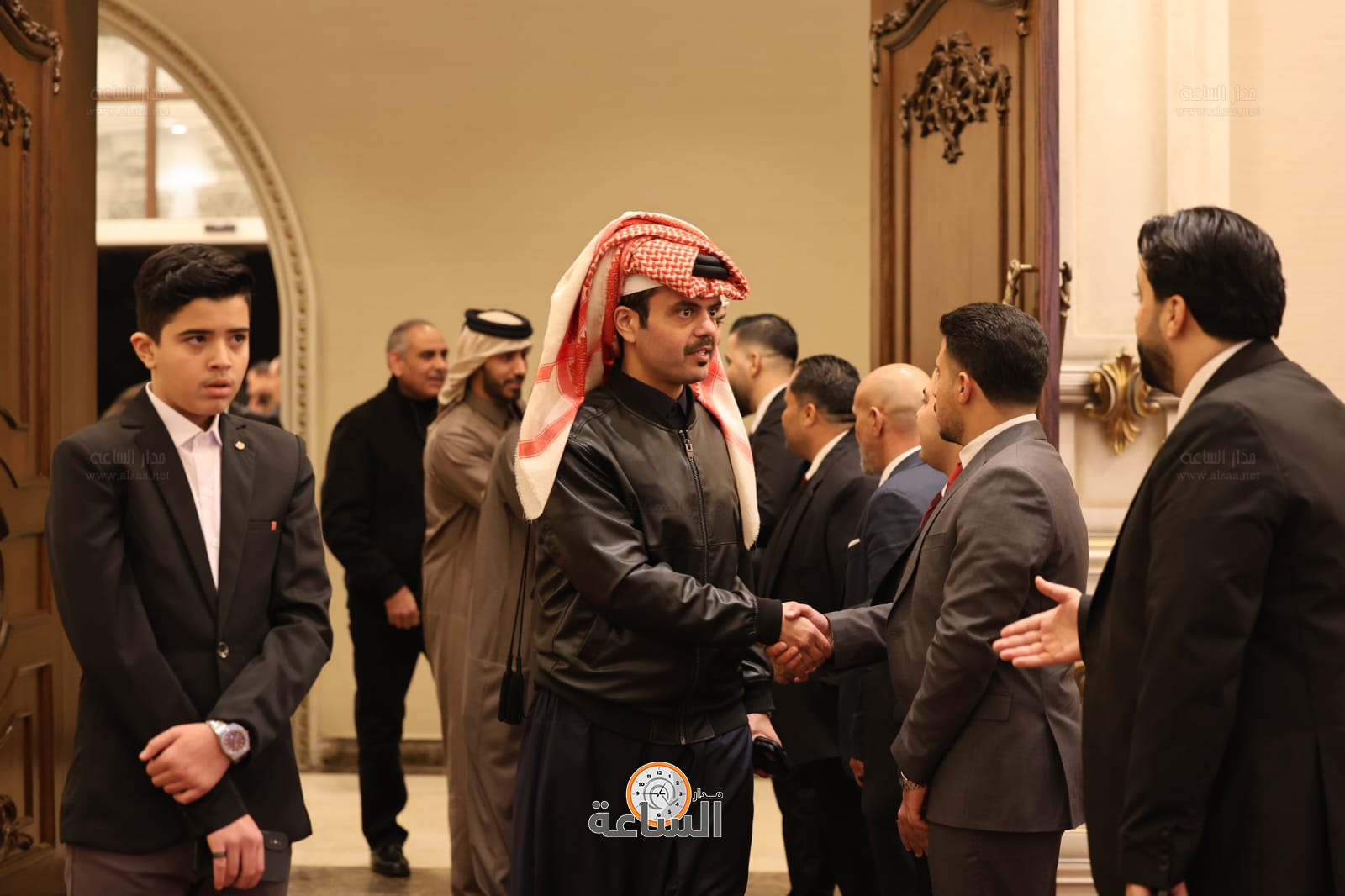 Madar Al-Saa Images 0.8404598832638979