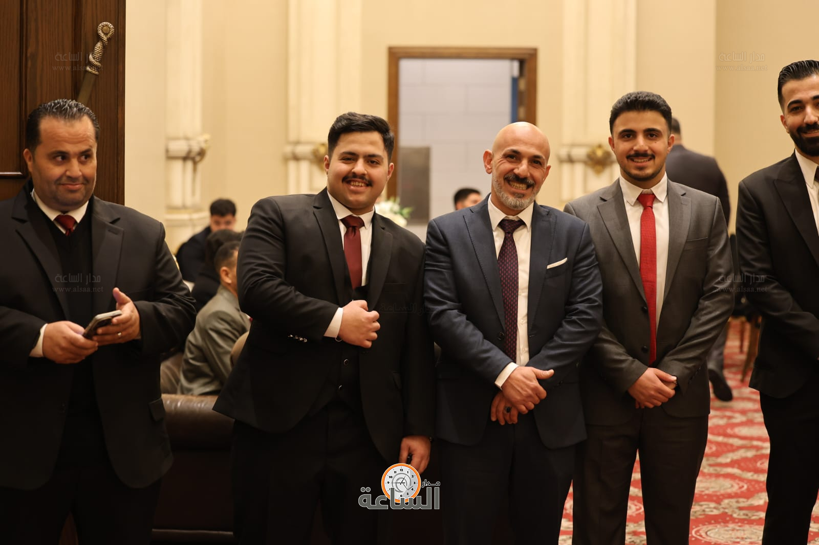 Madar Al-Saa Images 0.9396941854915069