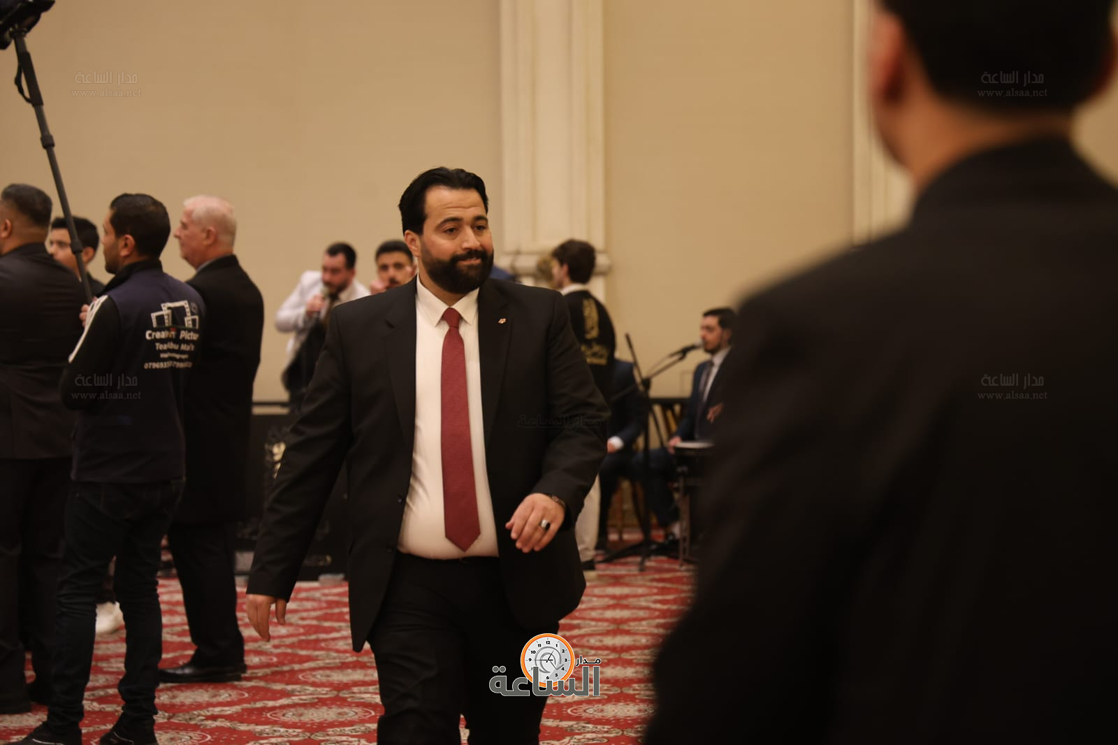 Madar Al-Saa Images 0.43340691194859815