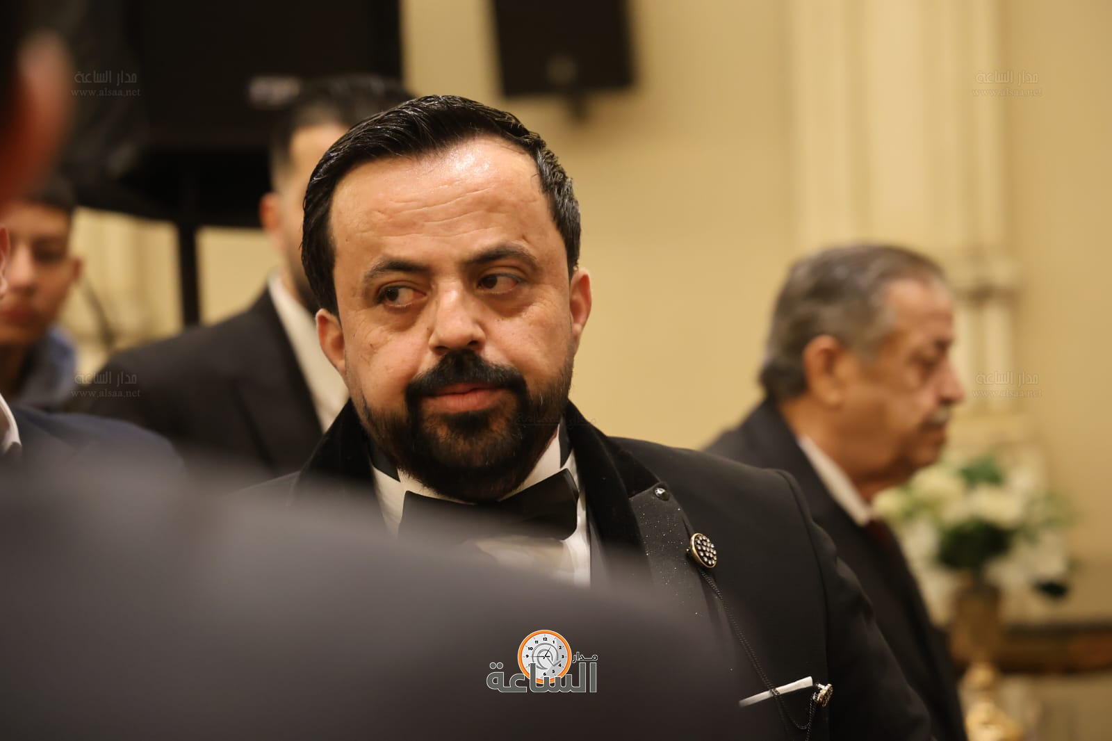 Madar Al-Saa Images 0.2419163334987684