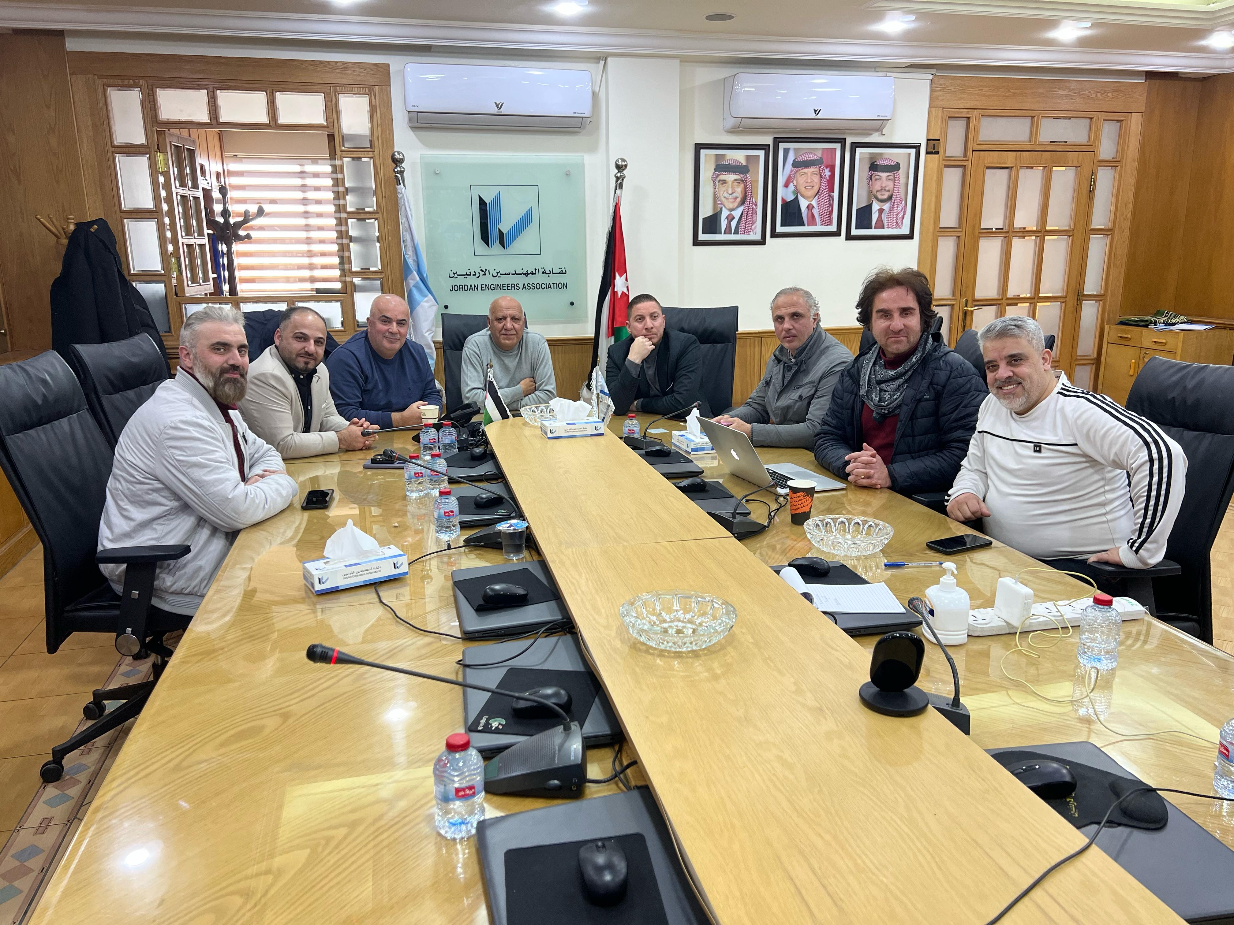 Madar Al-Saa Images 0.21350483995582725