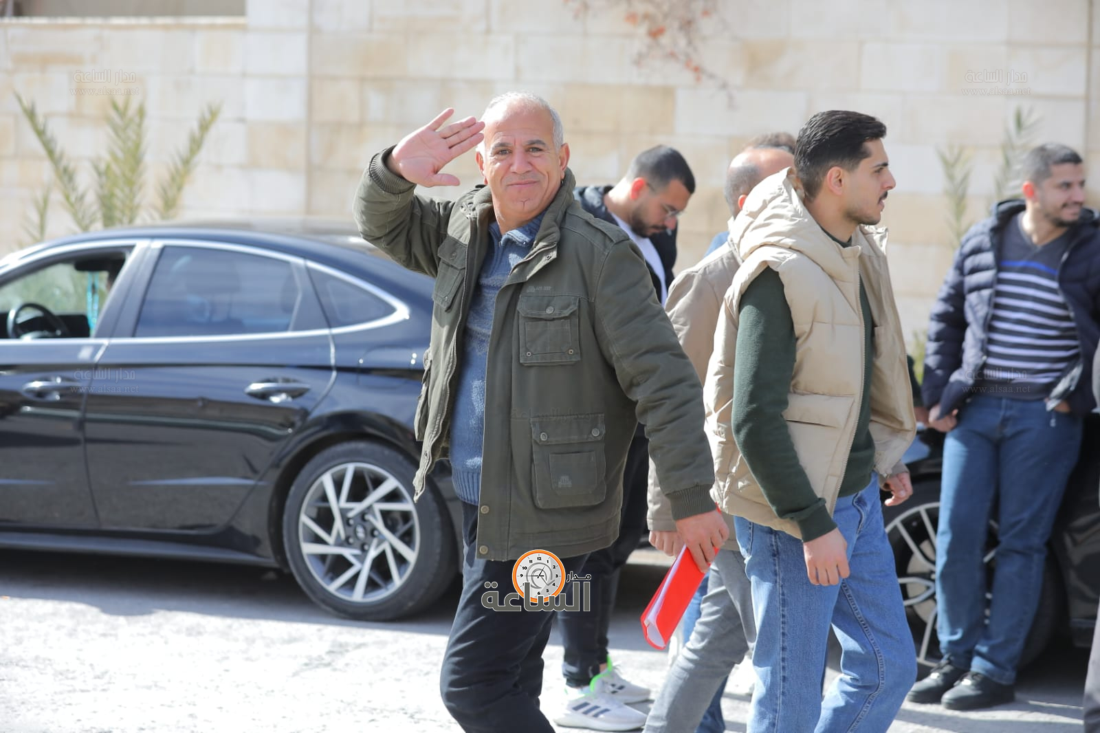 Madar Al-Saa Images 0.8046659096180397