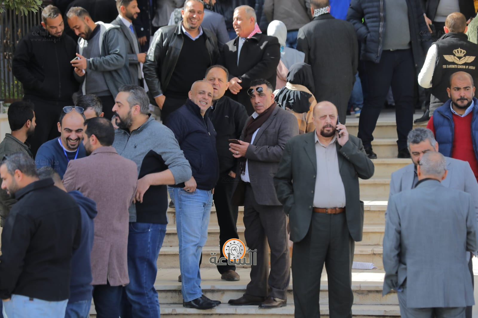 Madar Al-Saa Images 0.3576154776544429