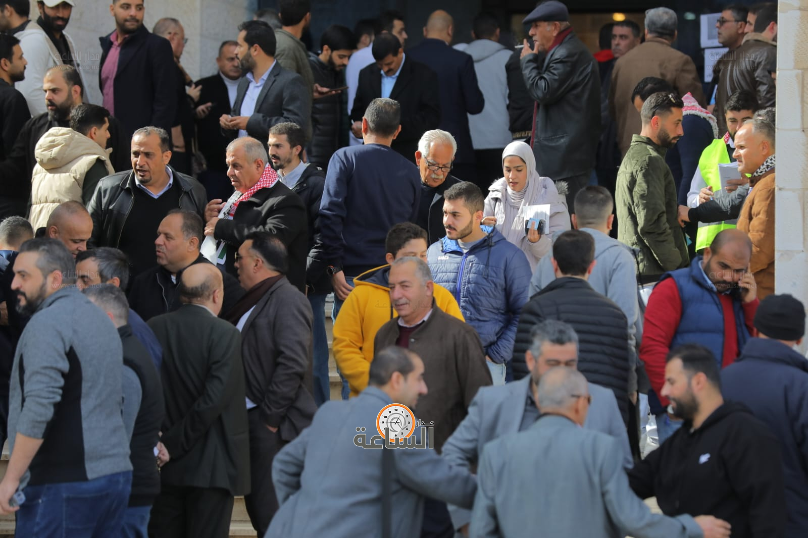 Madar Al-Saa Images 0.32211853184933337