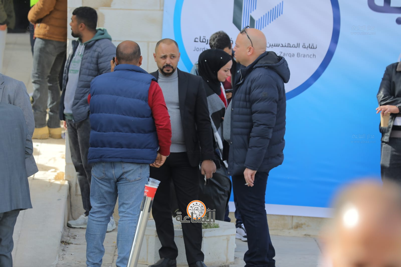 Madar Al-Saa Images 0.4192235423438597