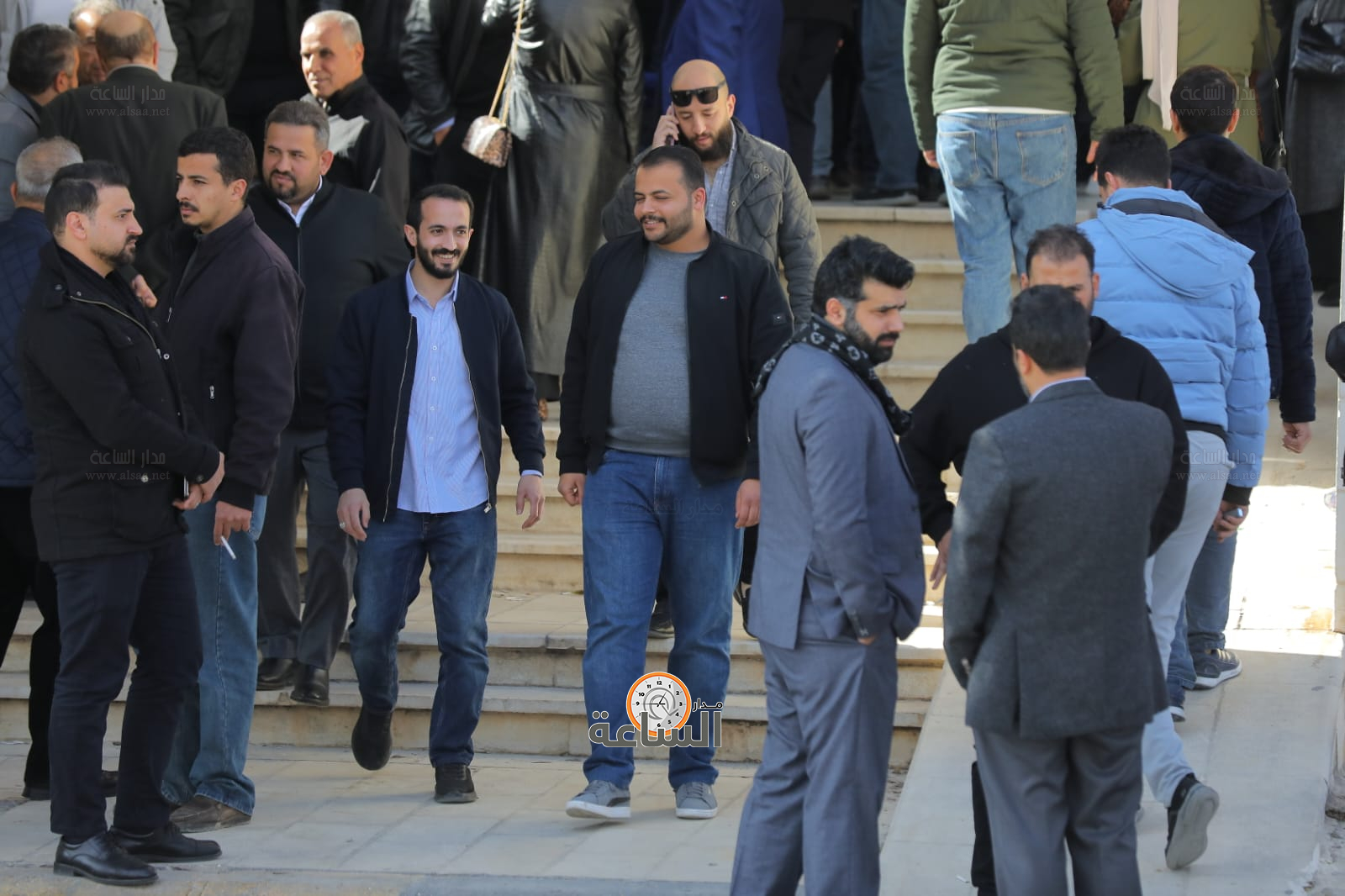 Madar Al-Saa Images 0.42814092347145594