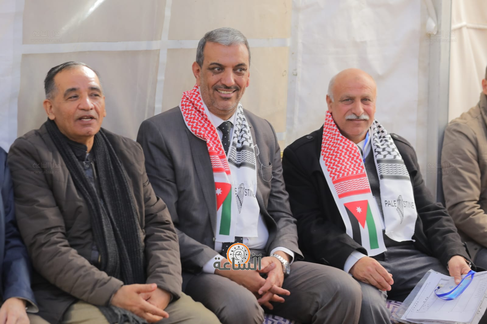 Madar Al-Saa Images 0.944363290472622