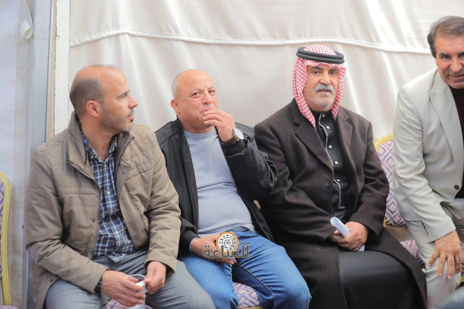 Madar Al-Saa Images 0.6390124903162973