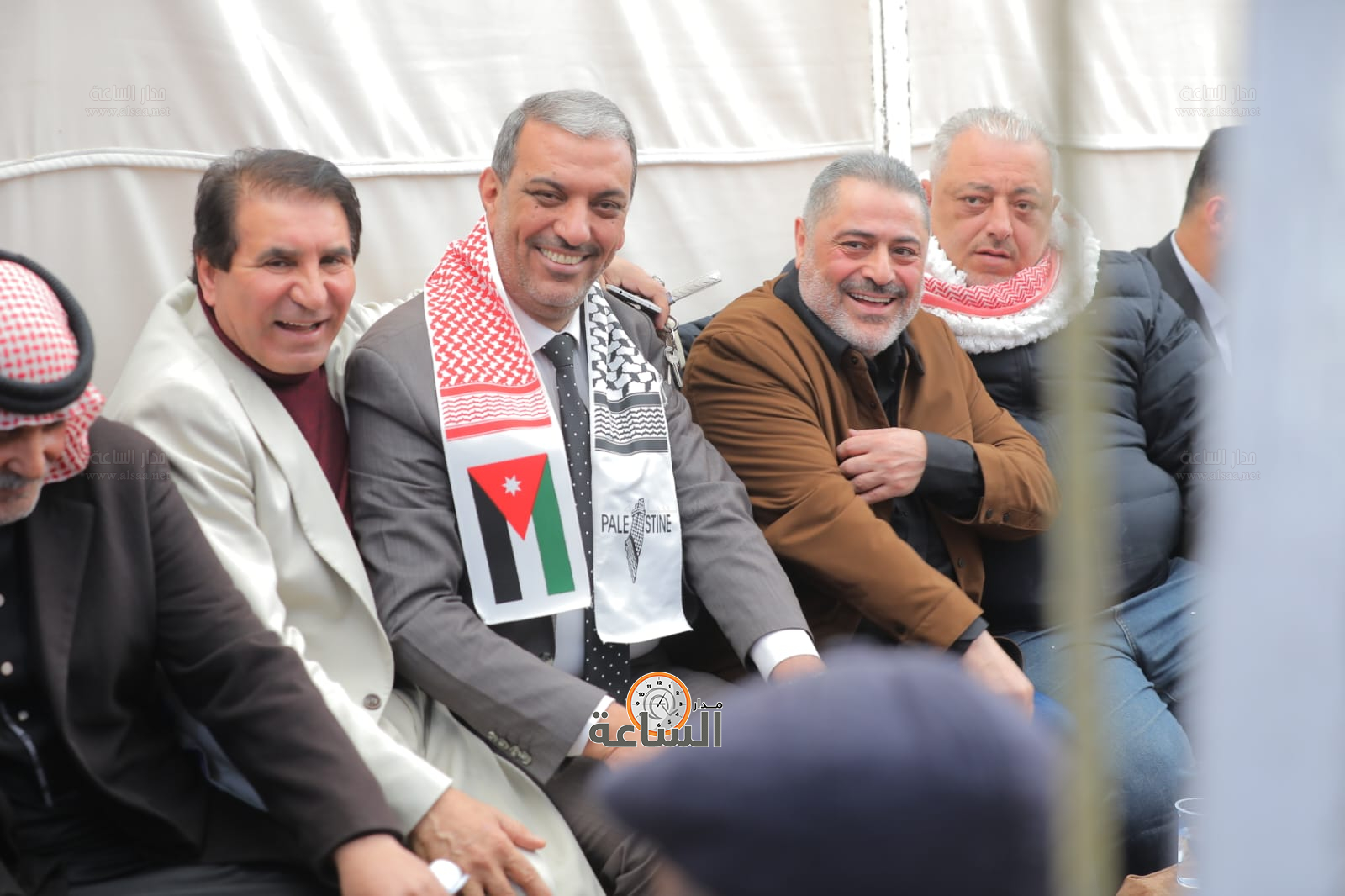 Madar Al-Saa Images 0.32453195586905426