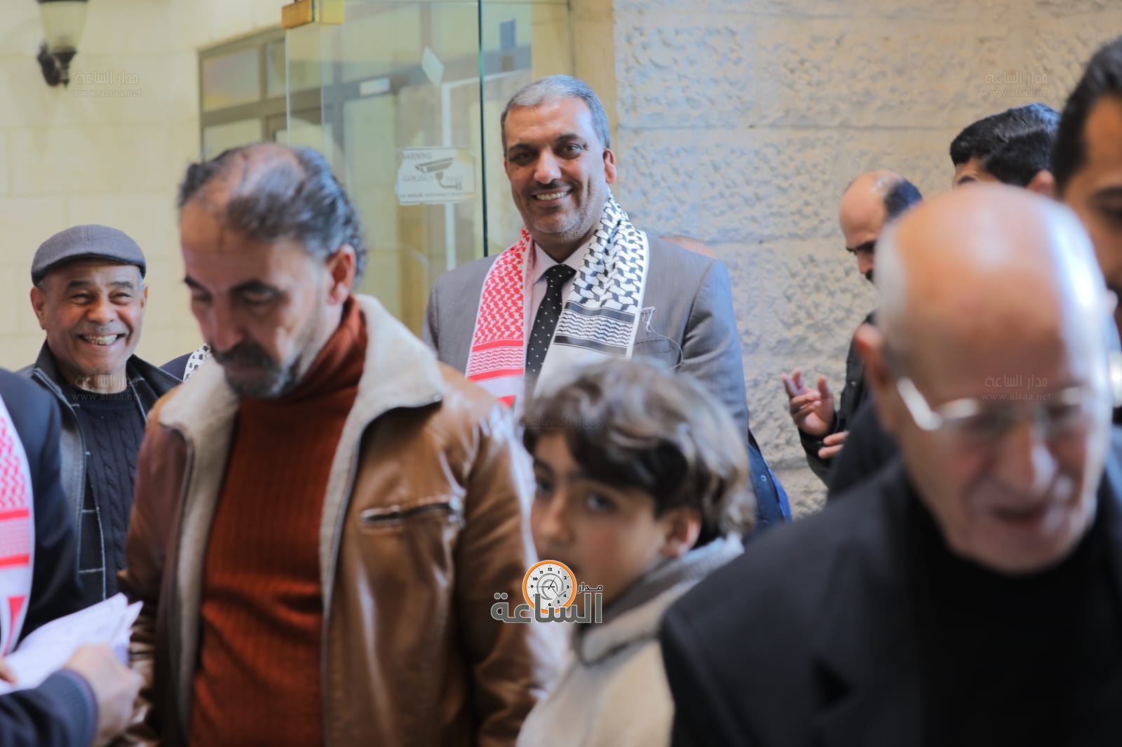 Madar Al-Saa Images 0.7291838191873492