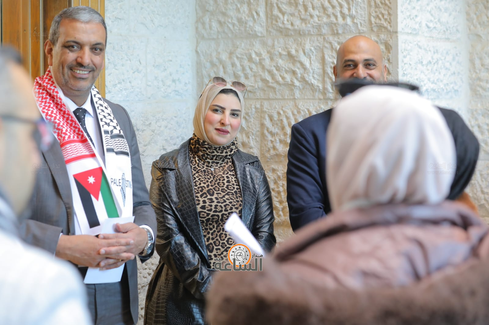 Madar Al-Saa Images 0.1041360346431992