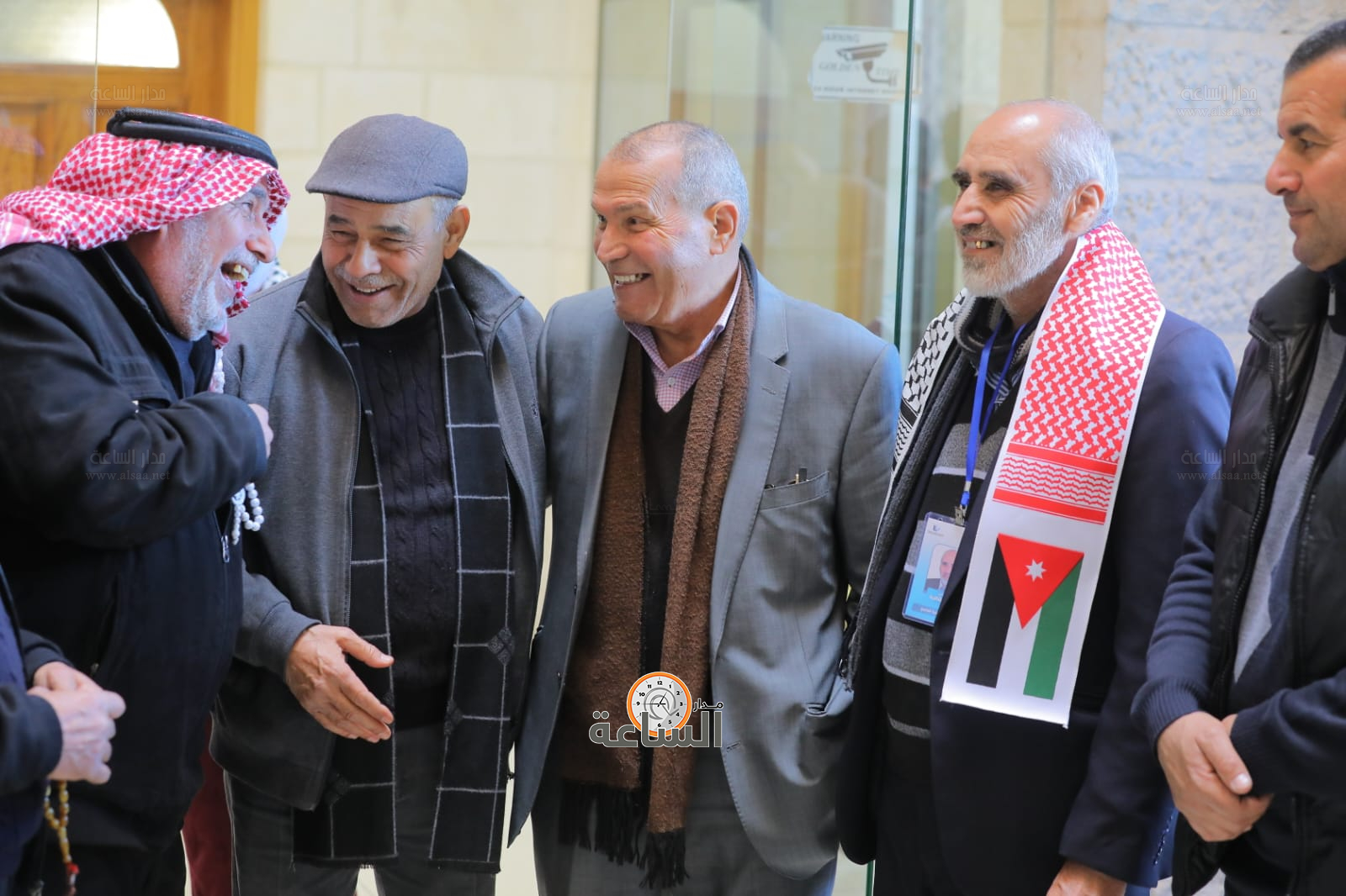 Madar Al-Saa Images 0.12096667653141058