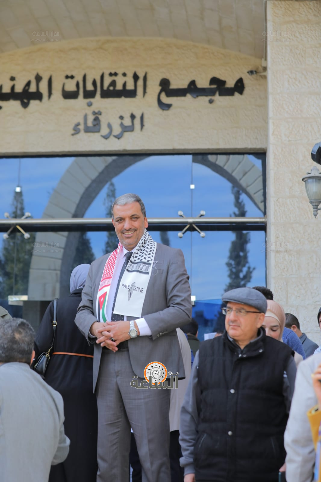 Madar Al-Saa Images 0.09363162299760175