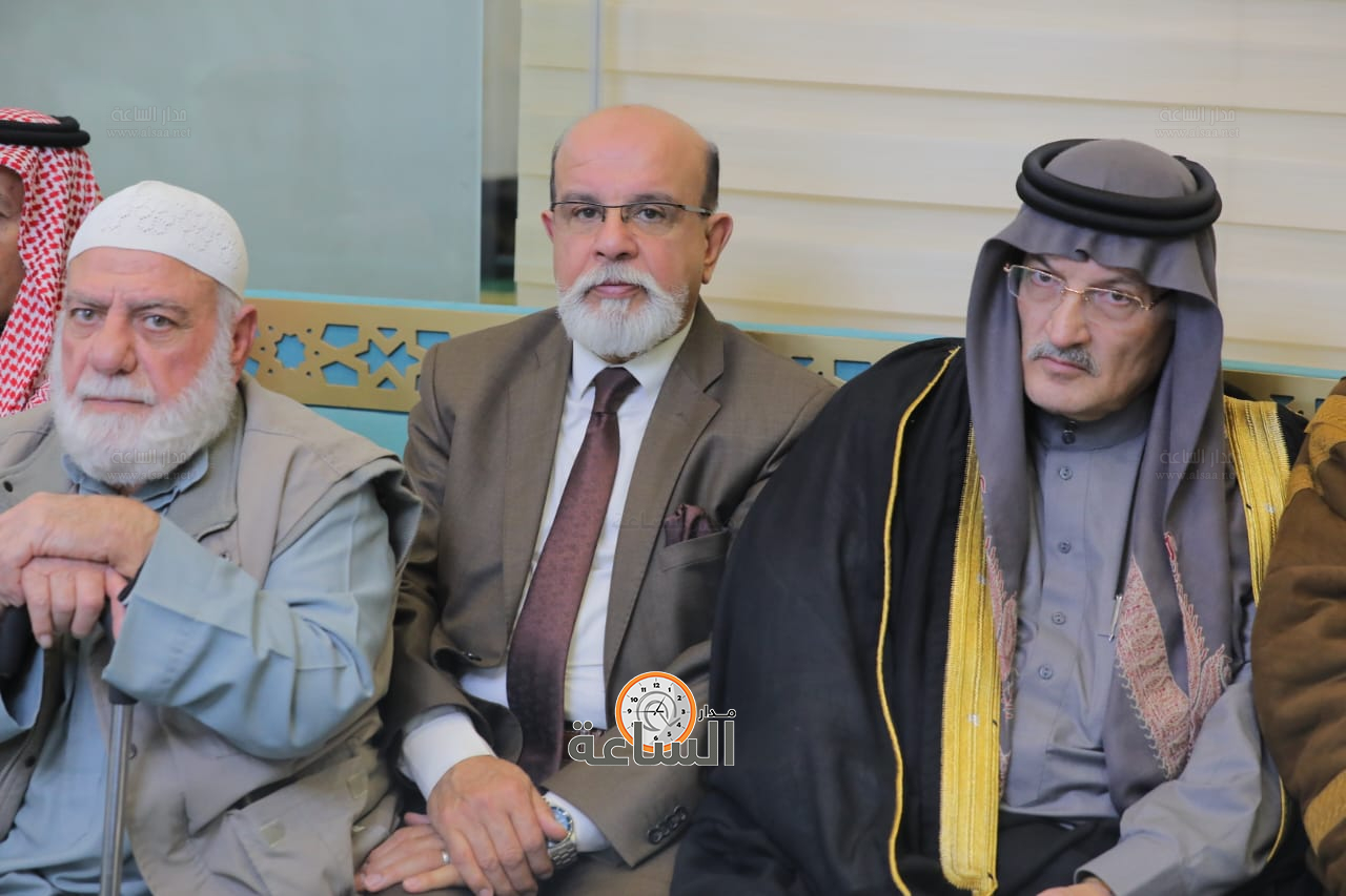 Madar Al-Saa Images 0.9396369779179123