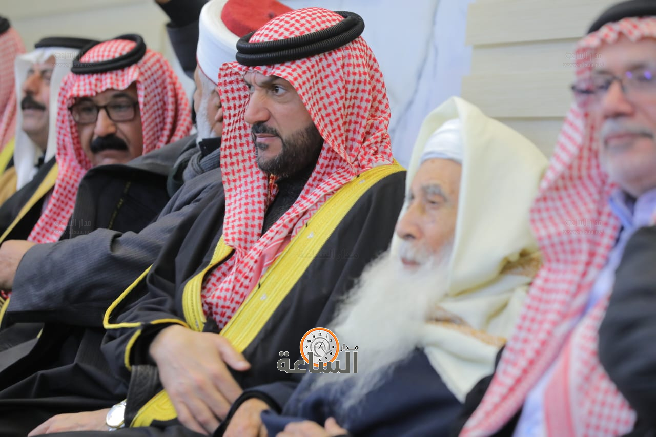 Madar Al-Saa Images 0.7149632838974345