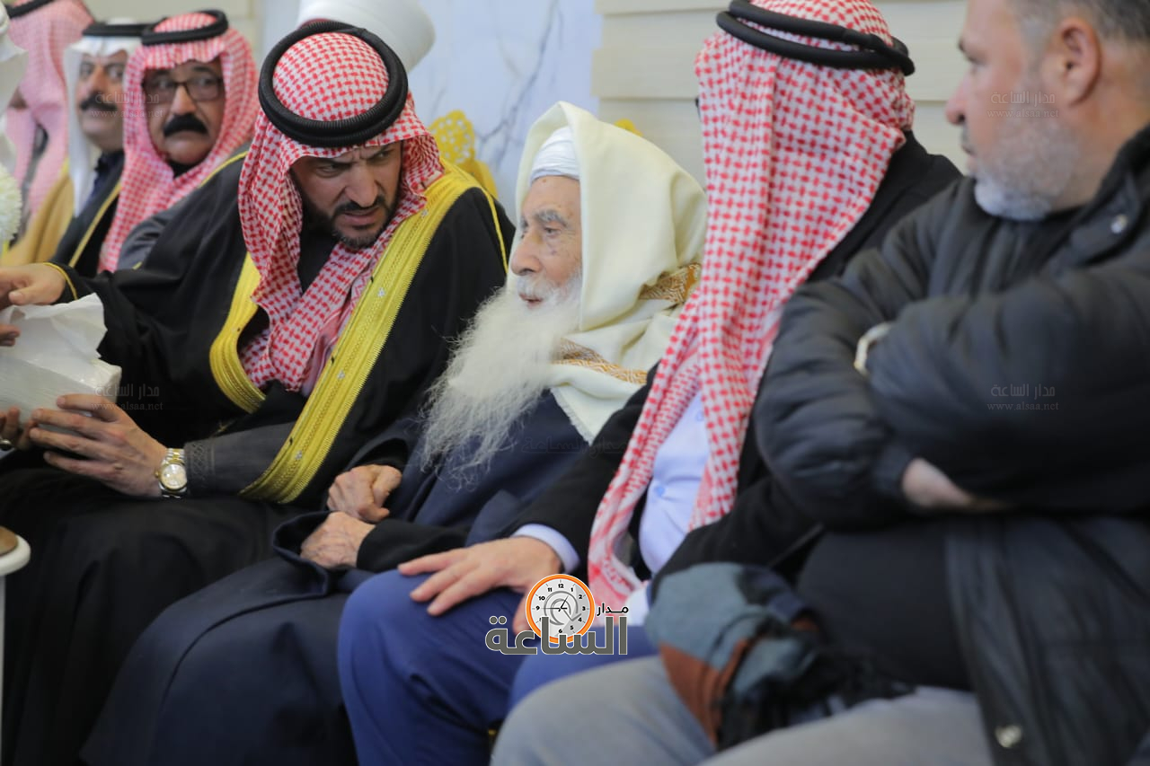 Madar Al-Saa Images 0.9118188613982154