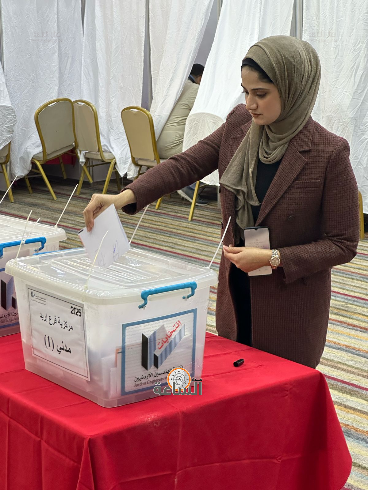 Madar Al-Saa Images 0.11445523630975507