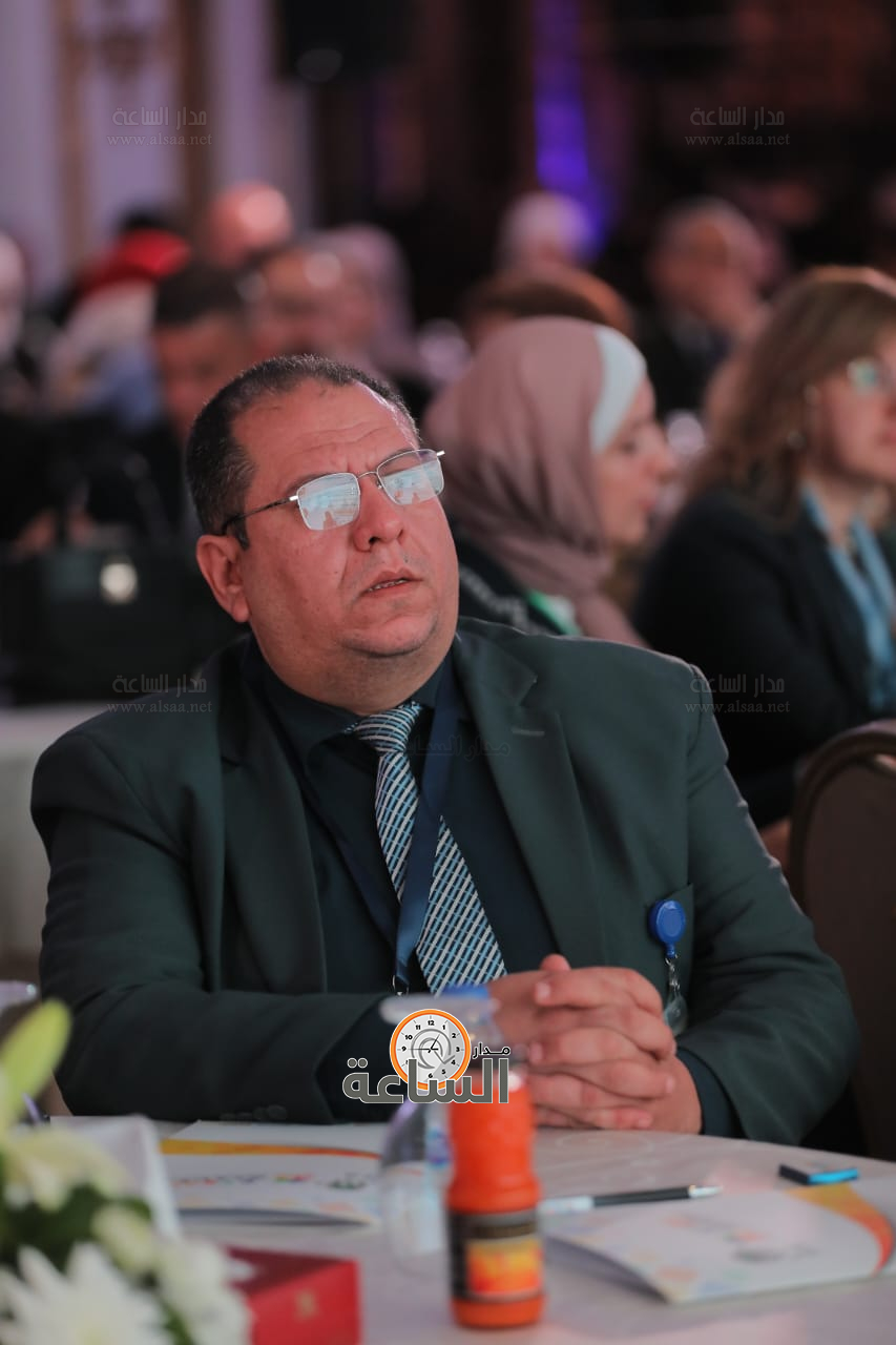 Madar Al-Saa Images 0.8707175517280228