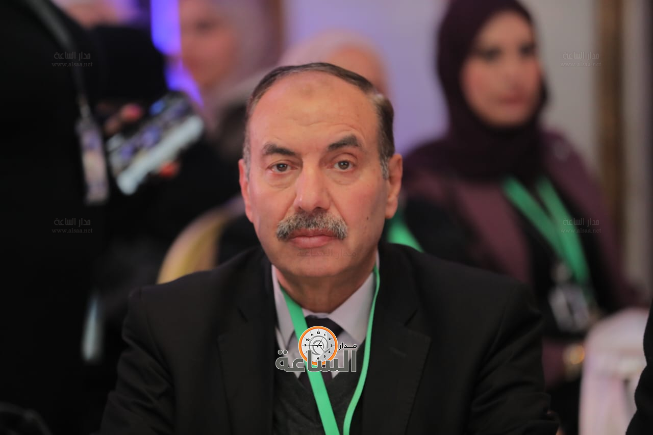 Madar Al-Saa Images 0.52637715515643