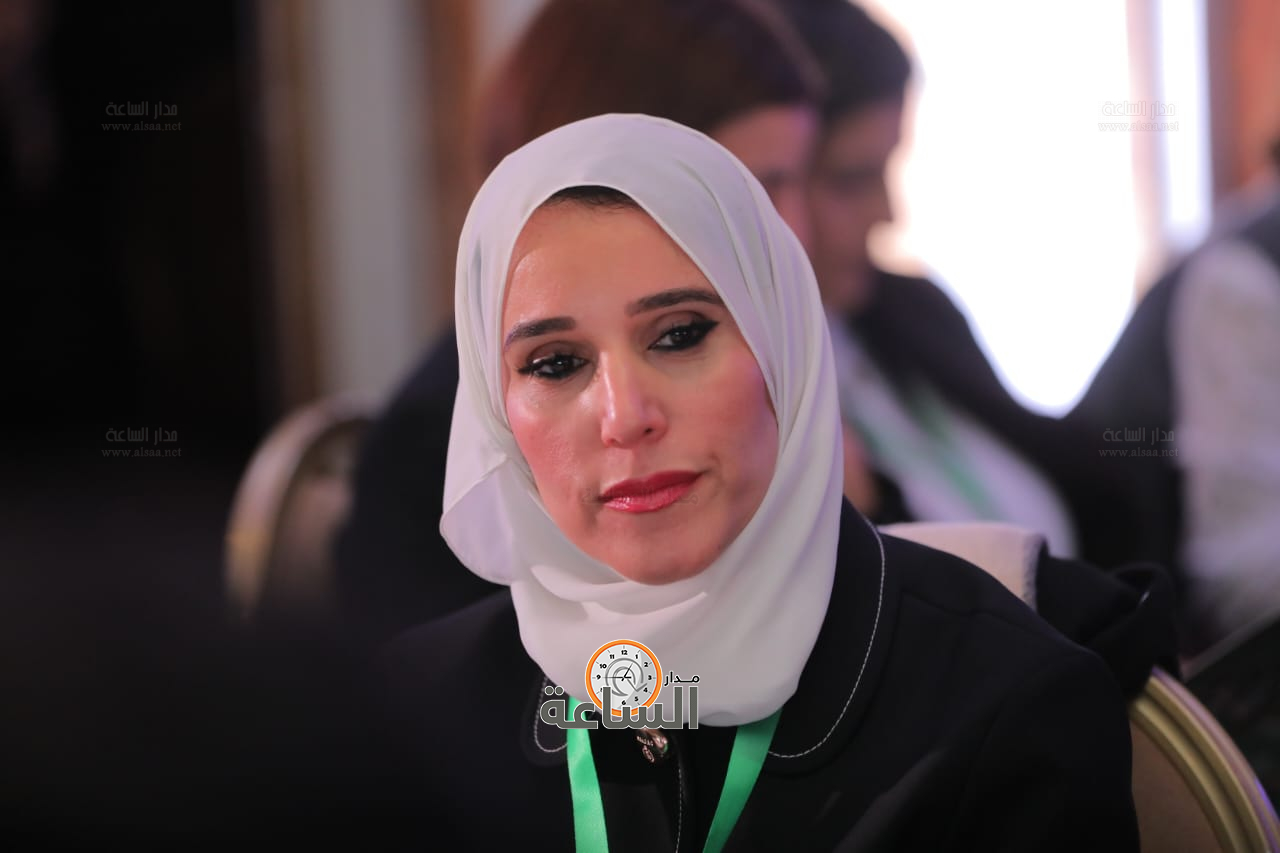 Madar Al-Saa Images 0.18240277690199913