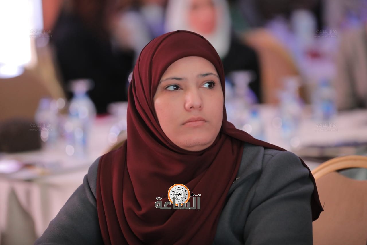 Madar Al-Saa Images 0.40216528391587714