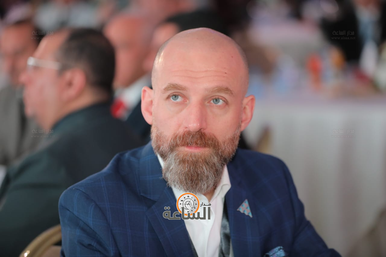 Madar Al-Saa Images 0.506566856664771