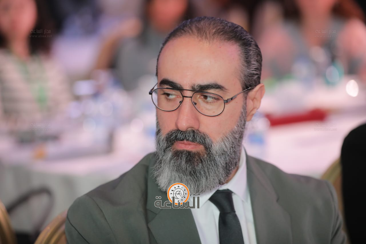 Madar Al-Saa Images 0.6154392523484171