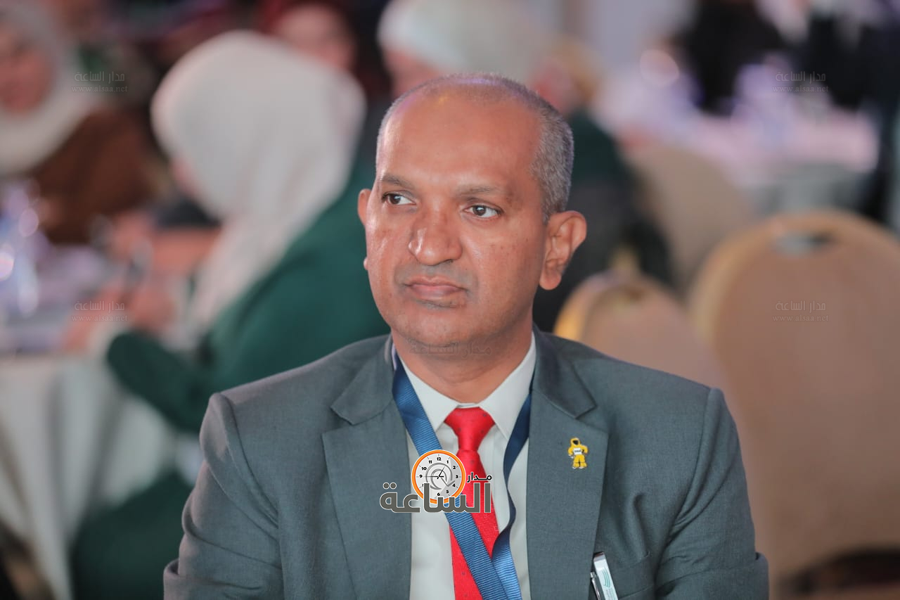 Madar Al-Saa Images 0.8160885344140802