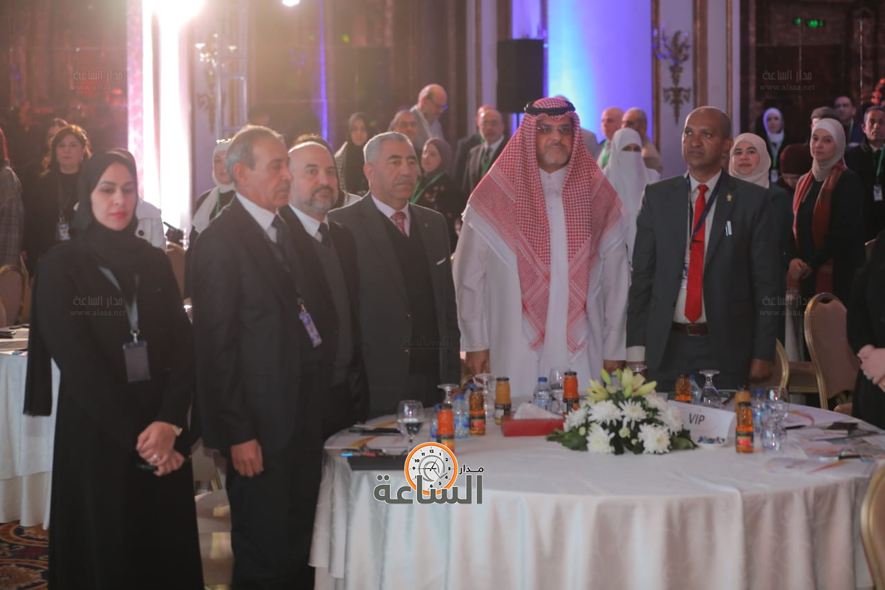 Madar Al-Saa Images 0.5010742331458893