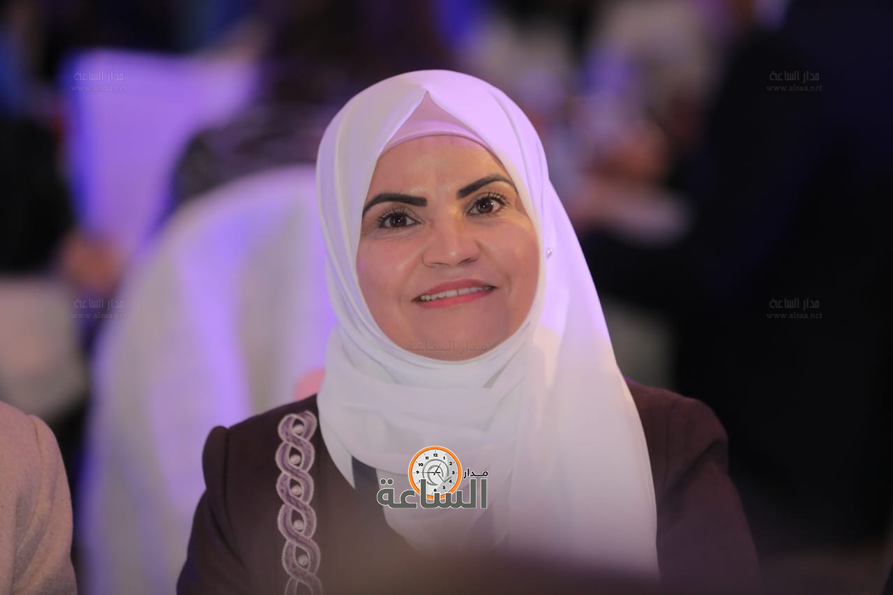 Madar Al-Saa Images 0.382662413044365