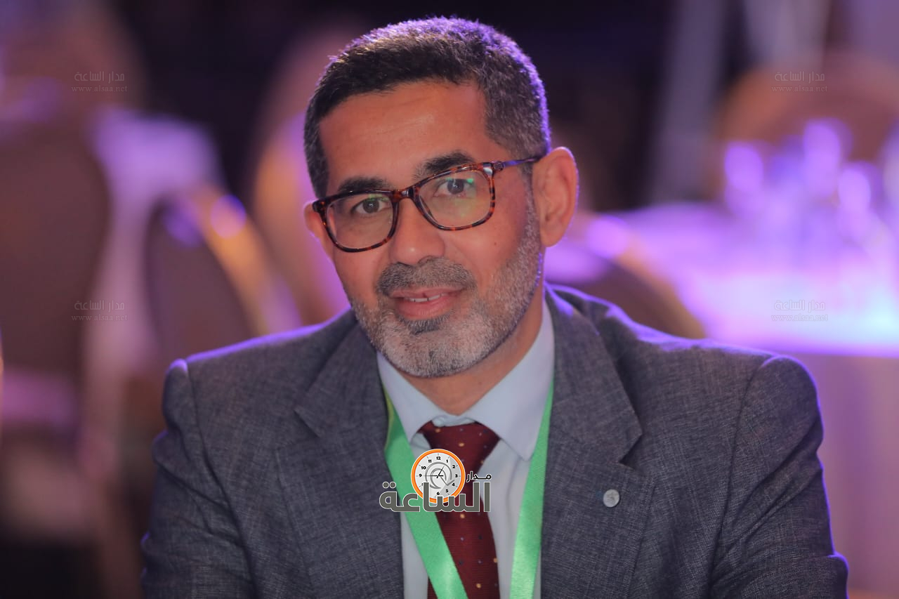 Madar Al-Saa Images 0.040545462252097986